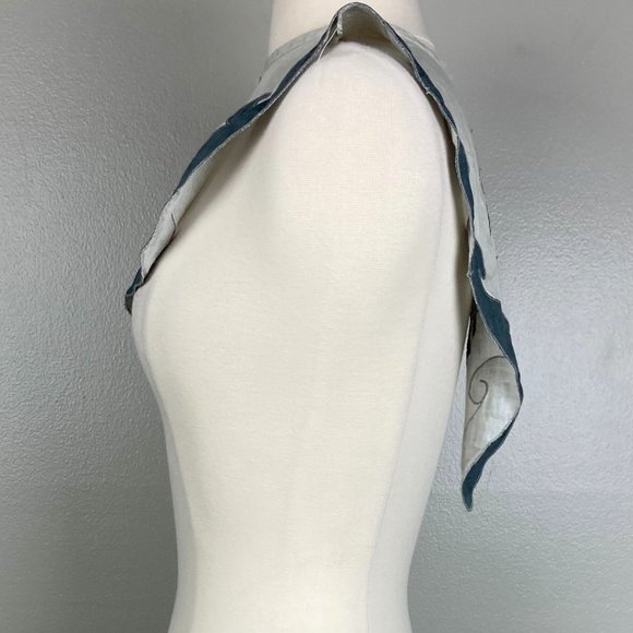 HANDMADE - OS - Floral Embroidery Yoke - Picture 4 of 7